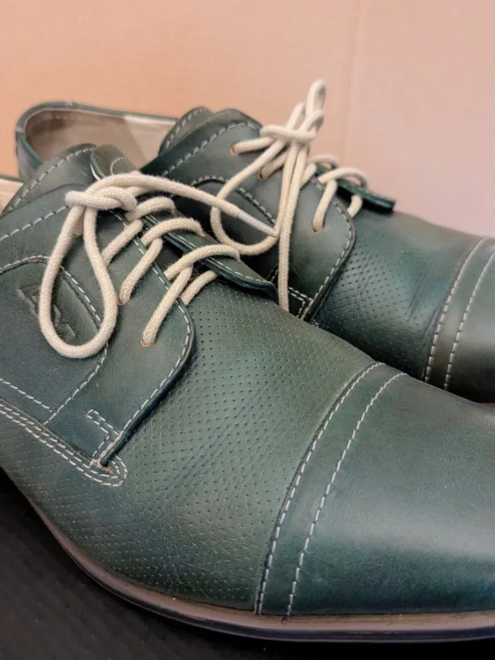 AM Shoe Co. Mens's Shoes Size 9 Made in Germany